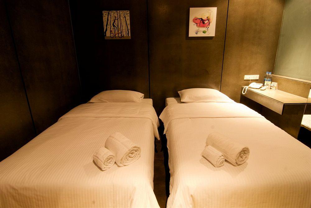 Hotel Justbeds Bangkok Exterior foto